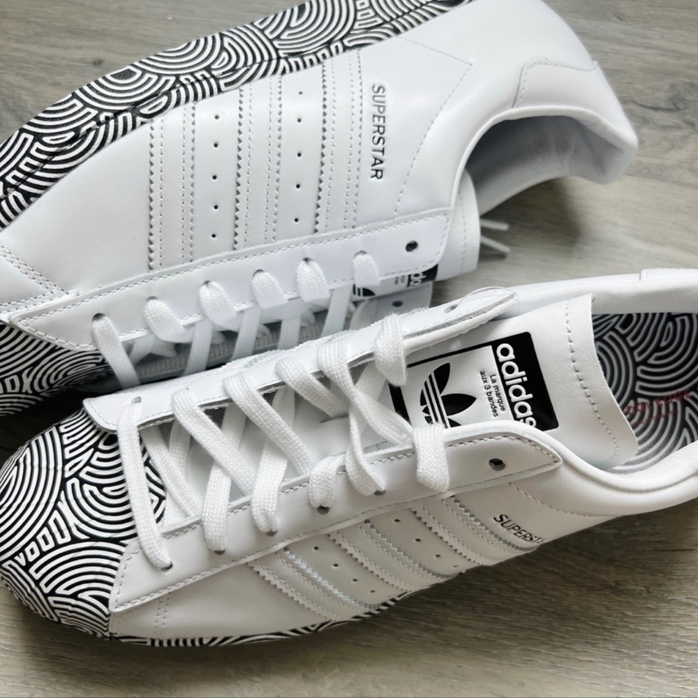 NWT Adidas Superstar Men’s Shoes - Picture 4 of 6